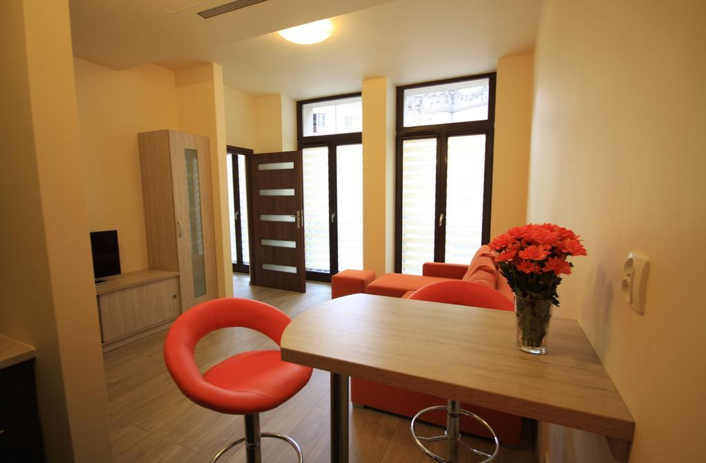 Asha Apartment Krasków Cameră foto