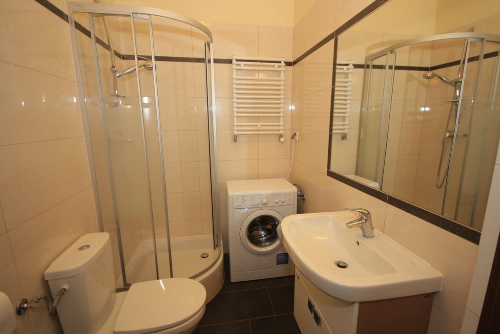 Asha Apartment Krasków Cameră foto
